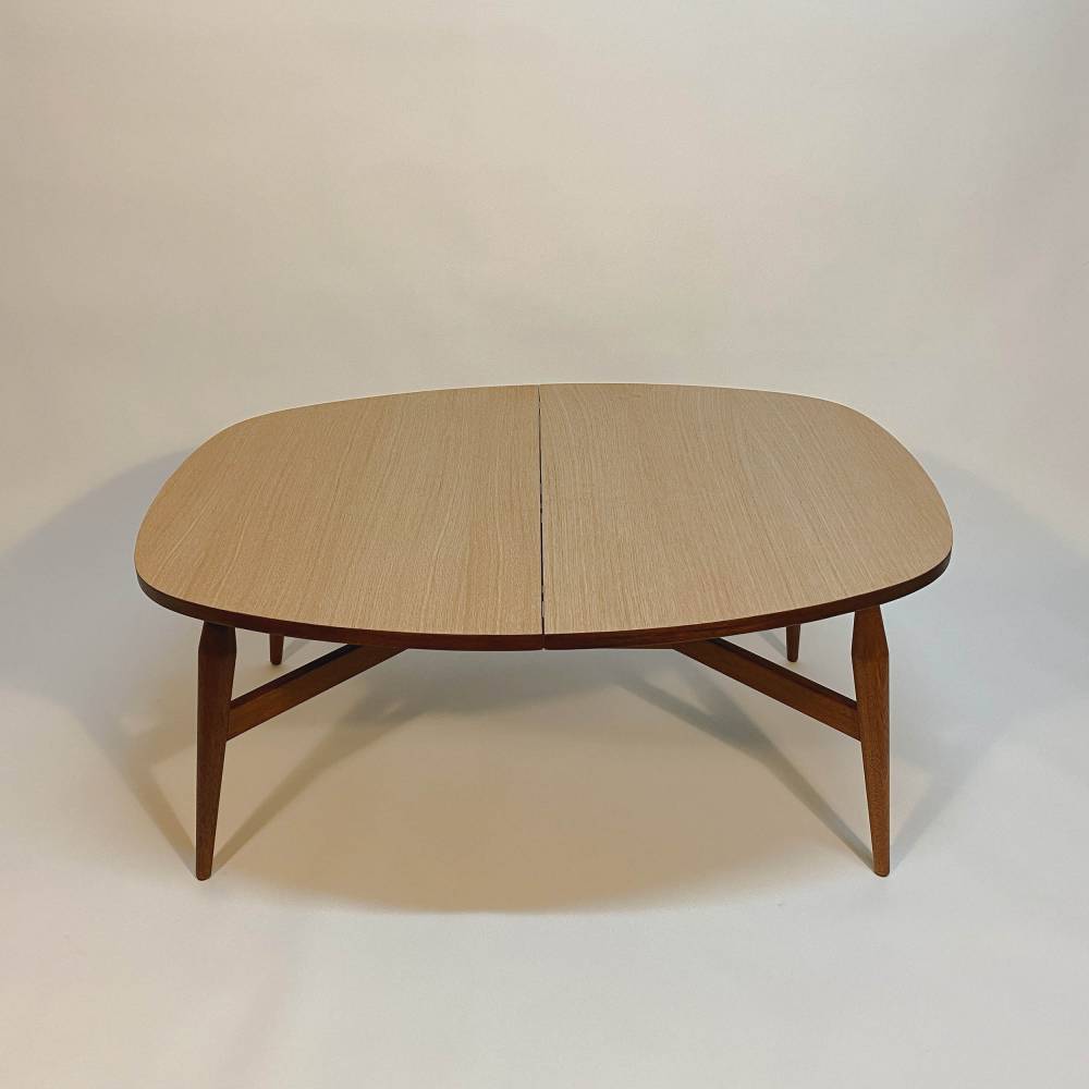 Camille Piaton table